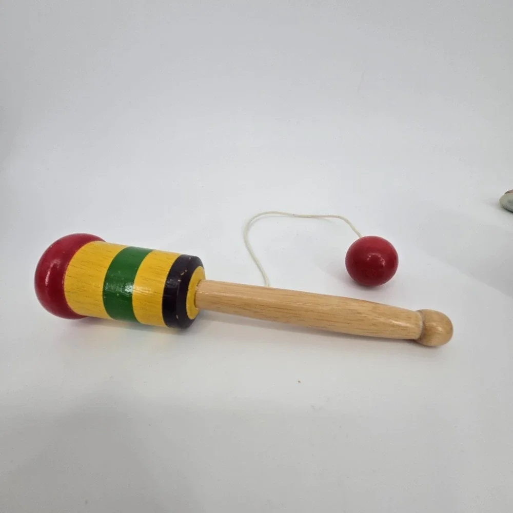 Vintage Wooden Toy & Game Lot Yahtzee Spill & Spell Kaleidoscope Clappers Rattle